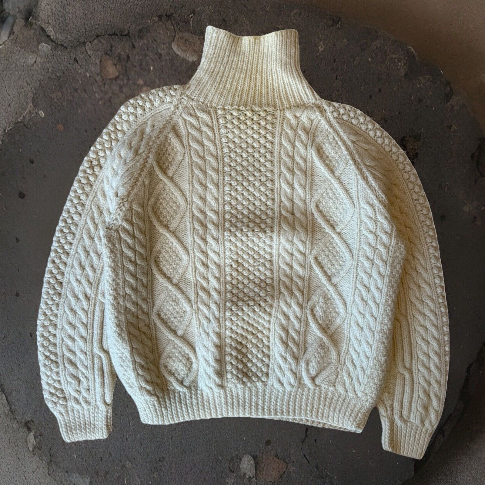 Heron Garment Sweater Small Cream Wool Irish Fisherman