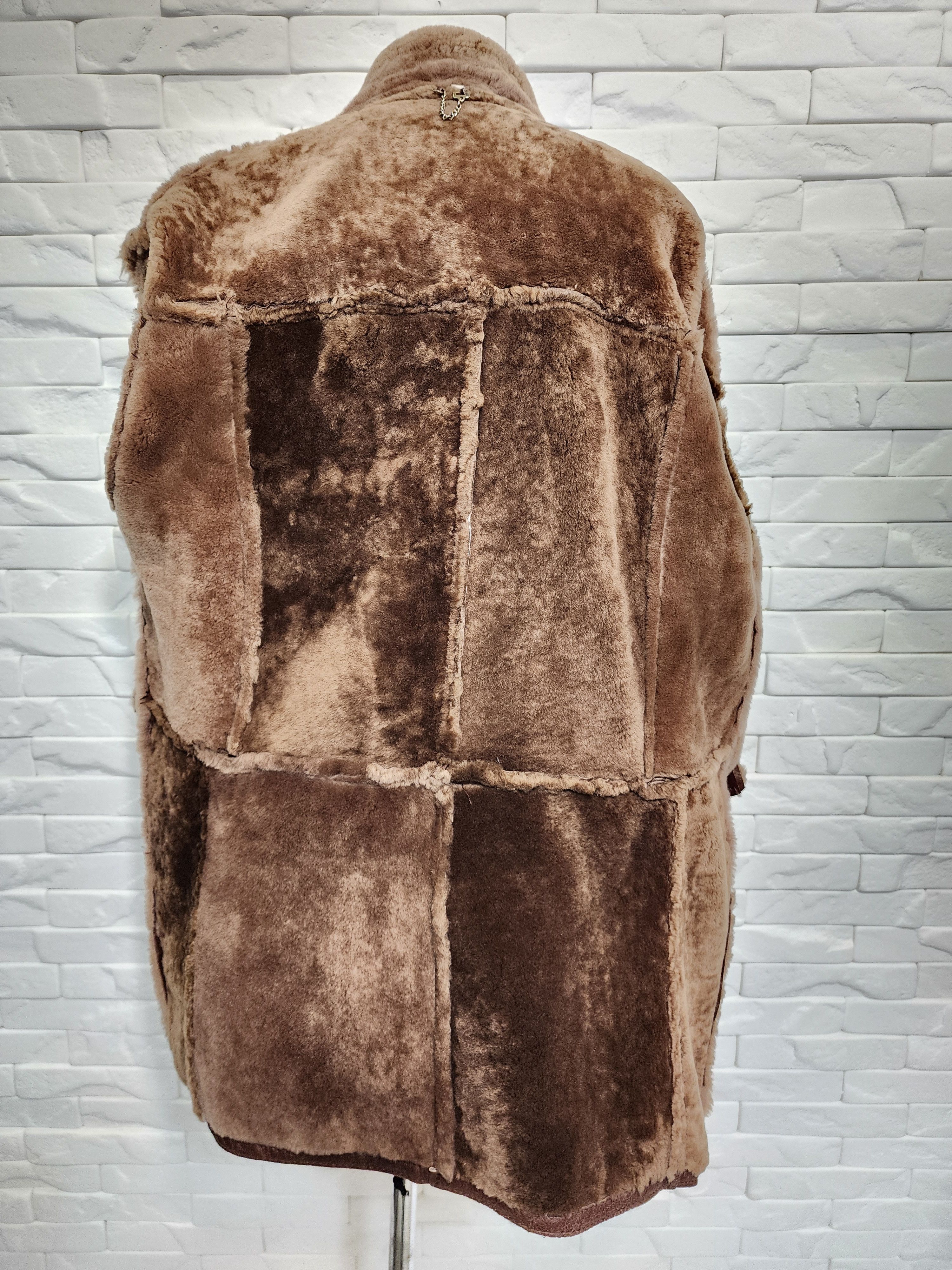 Genuine Leather Brown Sheepskin Coat: Men's Genuine Fur Winter Jacket Size US L / EU 52-54 / 3 - 8 Thumbnail