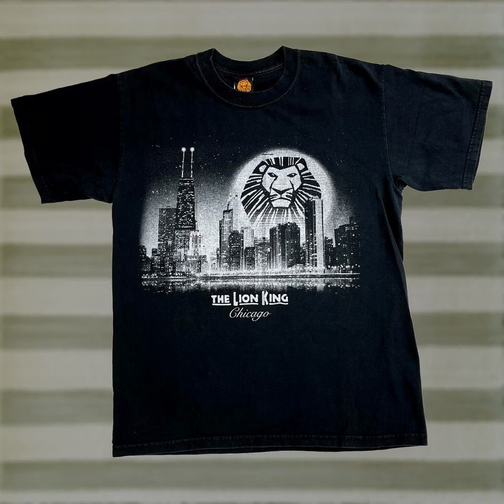 Disney Disney The Lion King Chicago Unisex Adult T-Shirt Sz L Black Cotton Short Sleeve Crew Neck Mockup Pre-owned Disney Brand Mens Womens Size US L / EU 52-54 / 3 - 1 Thumbnail