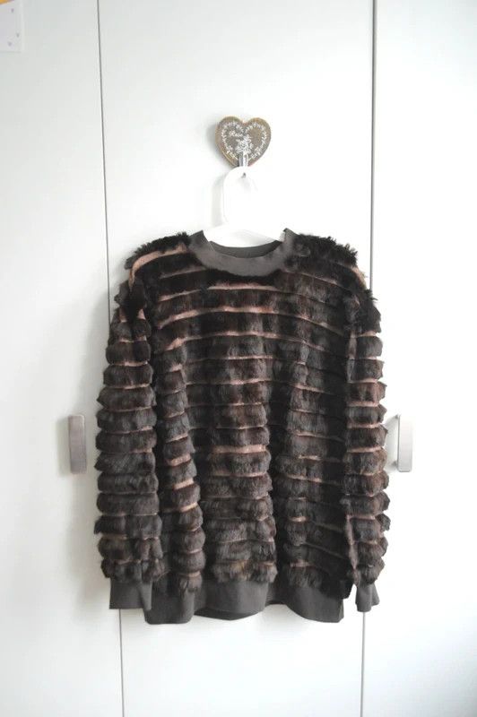 Other Agnieszka Maciejak unique sweatshirt, one size M Size M / US 6-8 / IT 42-44 - 1 Thumbnail