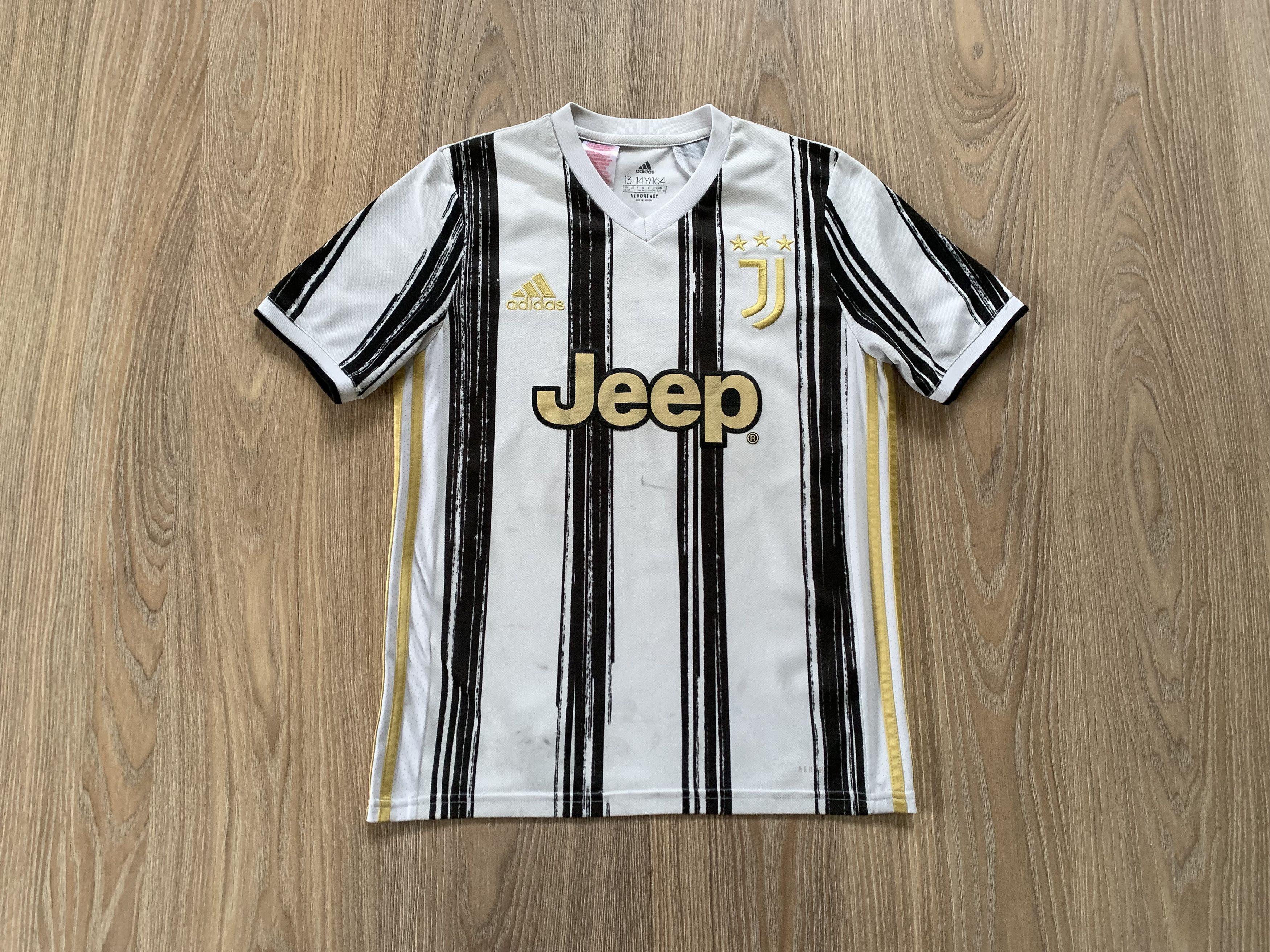 Adidas Youth Adidas Juventus #7 Ronaldo Home Football Shirt Size US XXS / EU 40 - 2 Thumbnail