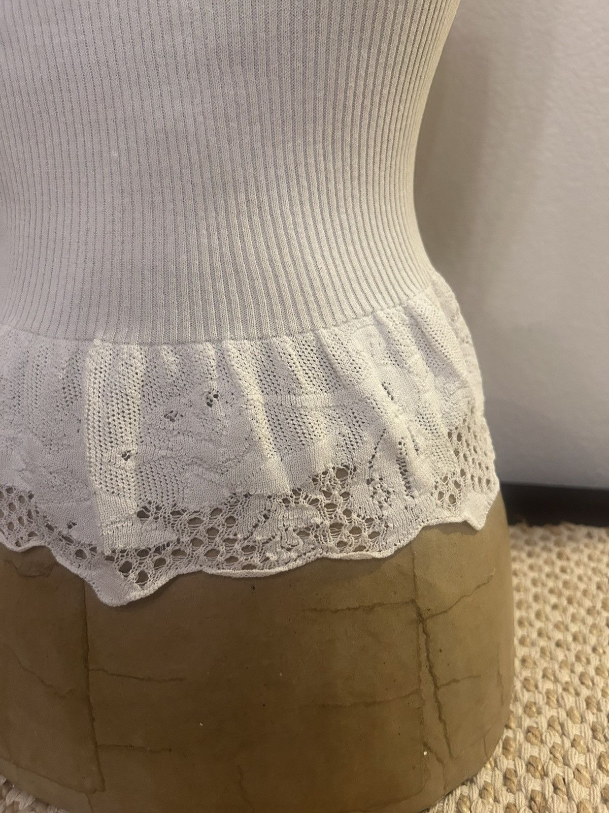 Chanel Vintage Womens CC Archive Chanel Lace Tank Top Y2K Size M / US 6-8 / IT 42-44 - 8 Thumbnail