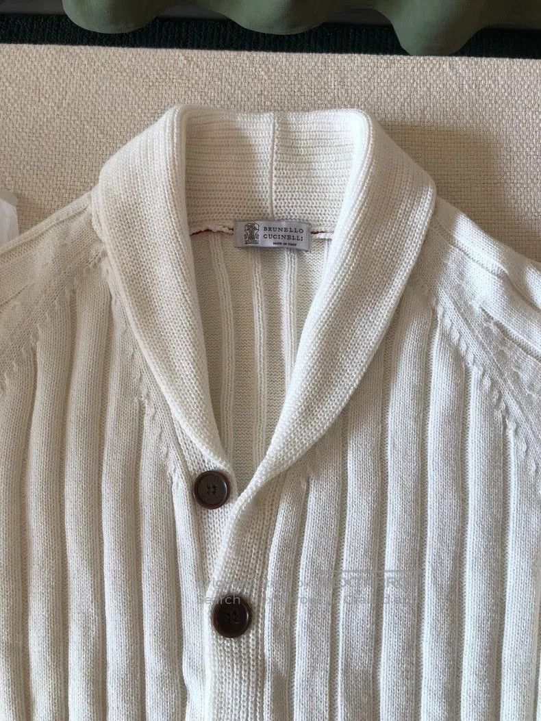 Brunello Cucinelli Brunello Cucinelli Men's White Cardigan. Size US M / EU 48-50 / 2 - 3 Thumbnail