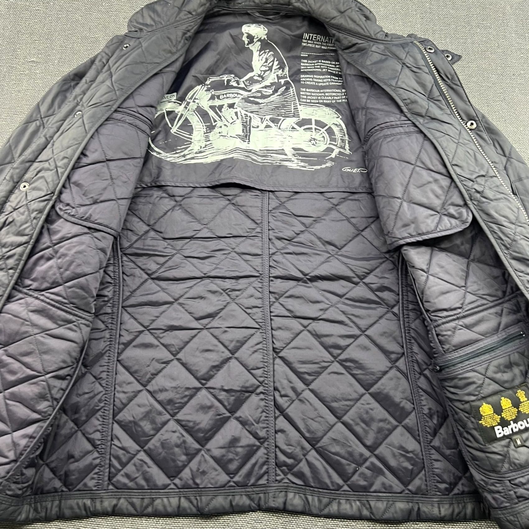 Barbour Barbour Ariel Quilted Jacket Mens Medium Motorcycle Black Quilted Bomber Jacket Barbour Mens M Black Size US M / EU 48-50 / 2 - 5 Thumbnail