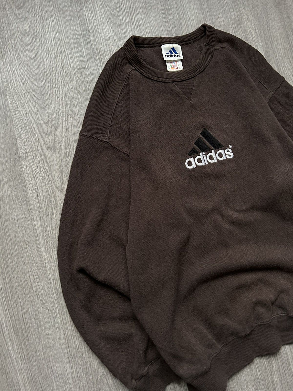 Adidas × Vintage Sweatshirt Adidas Vintage 🔘 1999s 🔘 Streetwear 🔘 Size US M / EU 48-50 / 2 - 2 Thumbnail