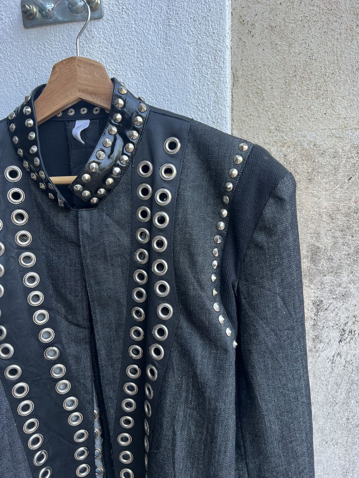 Vintage Vintage Tojo Denim Studded Custom Punk Beauty Beast Jacket Size US M / EU 48-50 / 2 - 5 Thumbnail