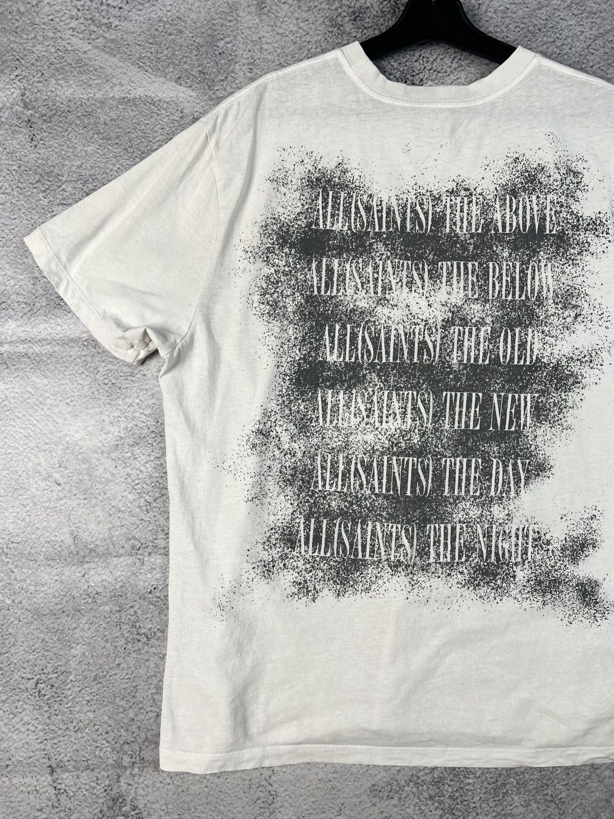 20471120 All saints shadow stamp ss crew Size US M / EU 48-50 / 2 - 9 Thumbnail