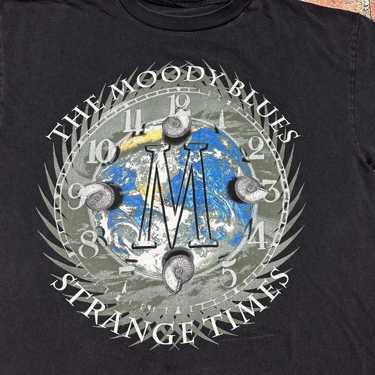 Band Tees Vintage THE MOODY BLUES Strange Times 1999 Band T Shirt Size US L / EU 52-54 / 3 - 3 Thumbnail
