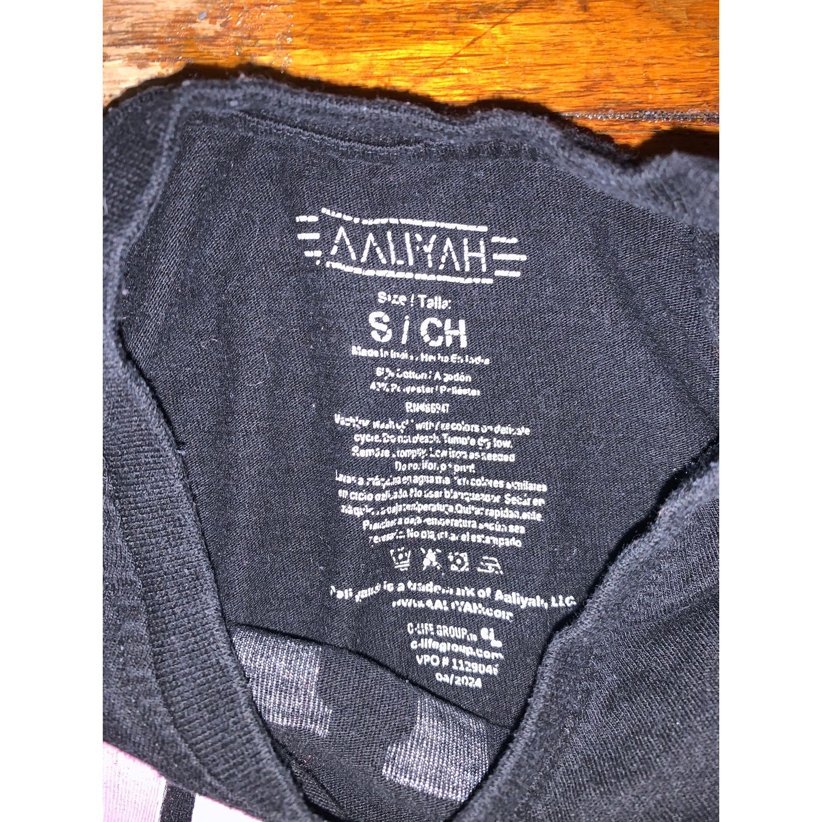 Band Tees Aaliyah Princess of R&B T Shirt Small Black Graphic Tee Y2K Size S / US 4 / IT 40 - 3 Thumbnail