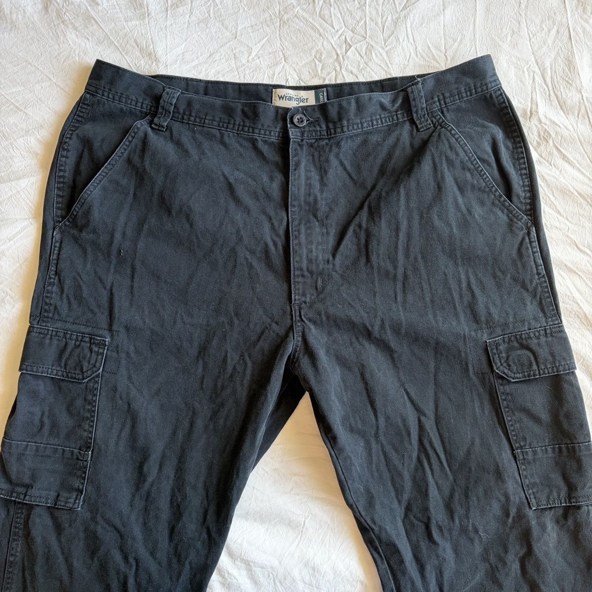 Wrangler Wrangler black cargo pants Size US 40 / EU 56 - 2 Thumbnail