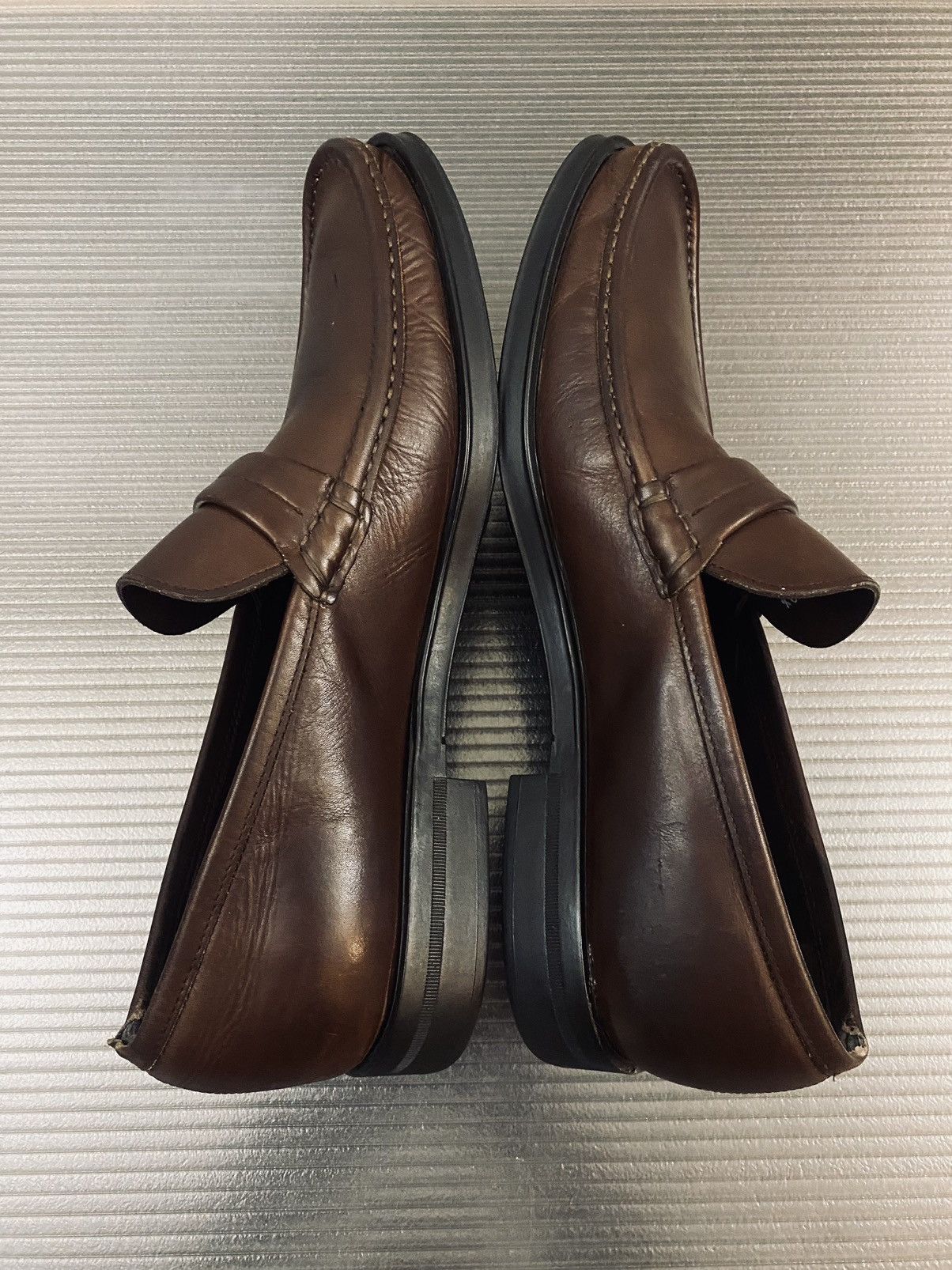Salvatore Ferragamo Ferragamo 🇮🇹 dk brown leather gancini buckled loafer 9.5 NEW Size US 9.5 / EU 42-43 - 10 Thumbnail