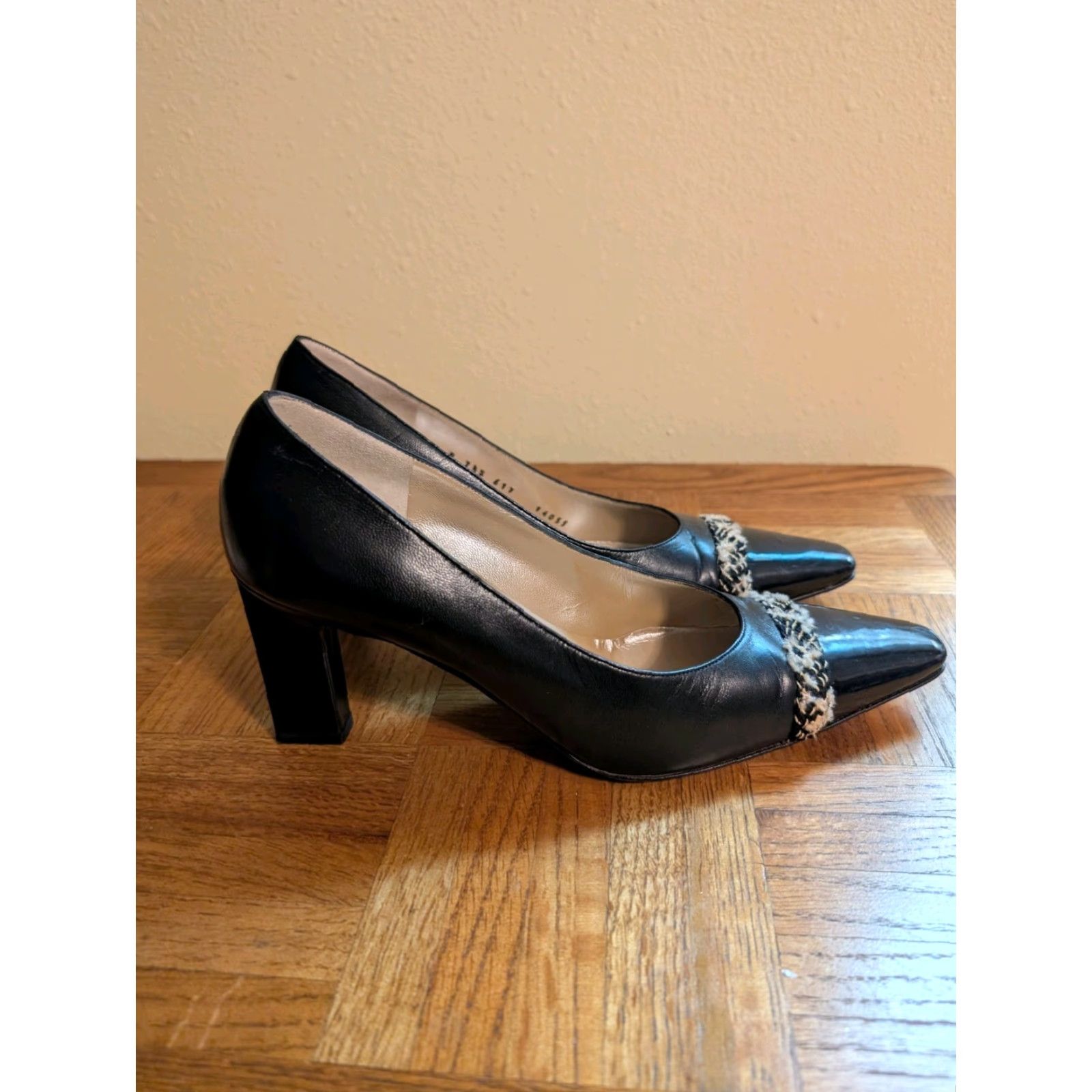 St. John St. John Leather Pump Black Tweed Accent Patent Leather Square Heel Sz 7.5 Vintage Yes Women Pump Size US 8 / IT 38 - 3 Thumbnail