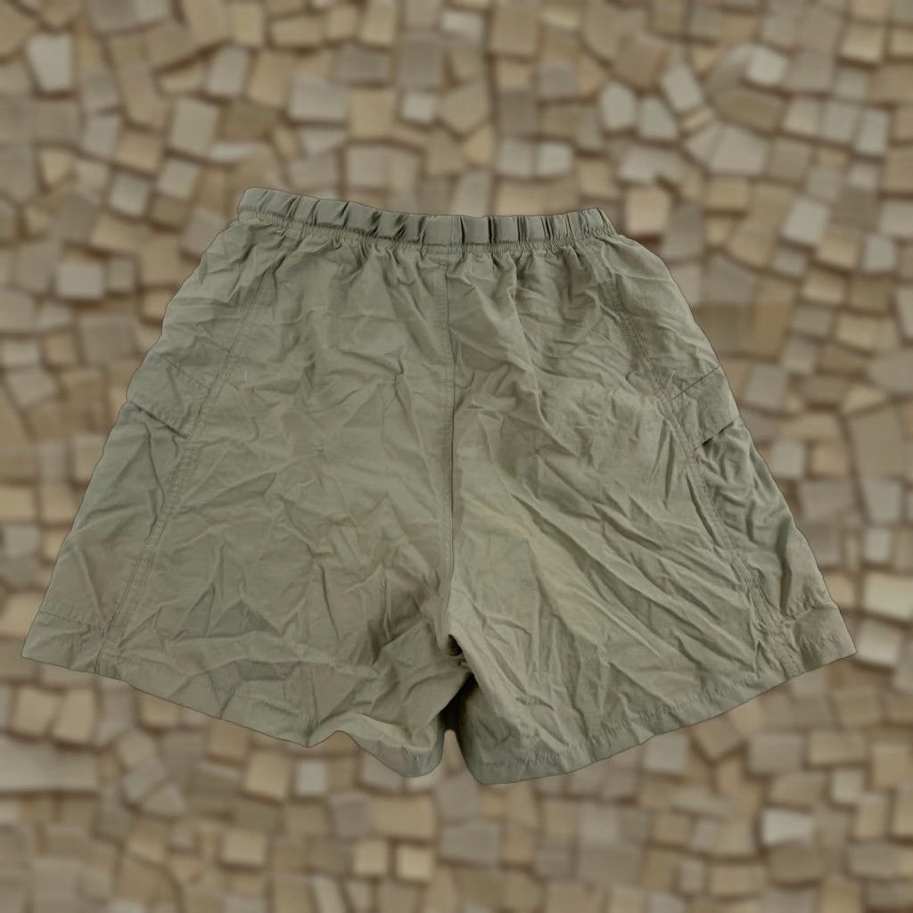 Vintage HEAD Shorts Men’s S Tan Solid Belted Outdoor Hiking Casual Travel Brown 90s? Size US 29 - 1 Thumbnail
