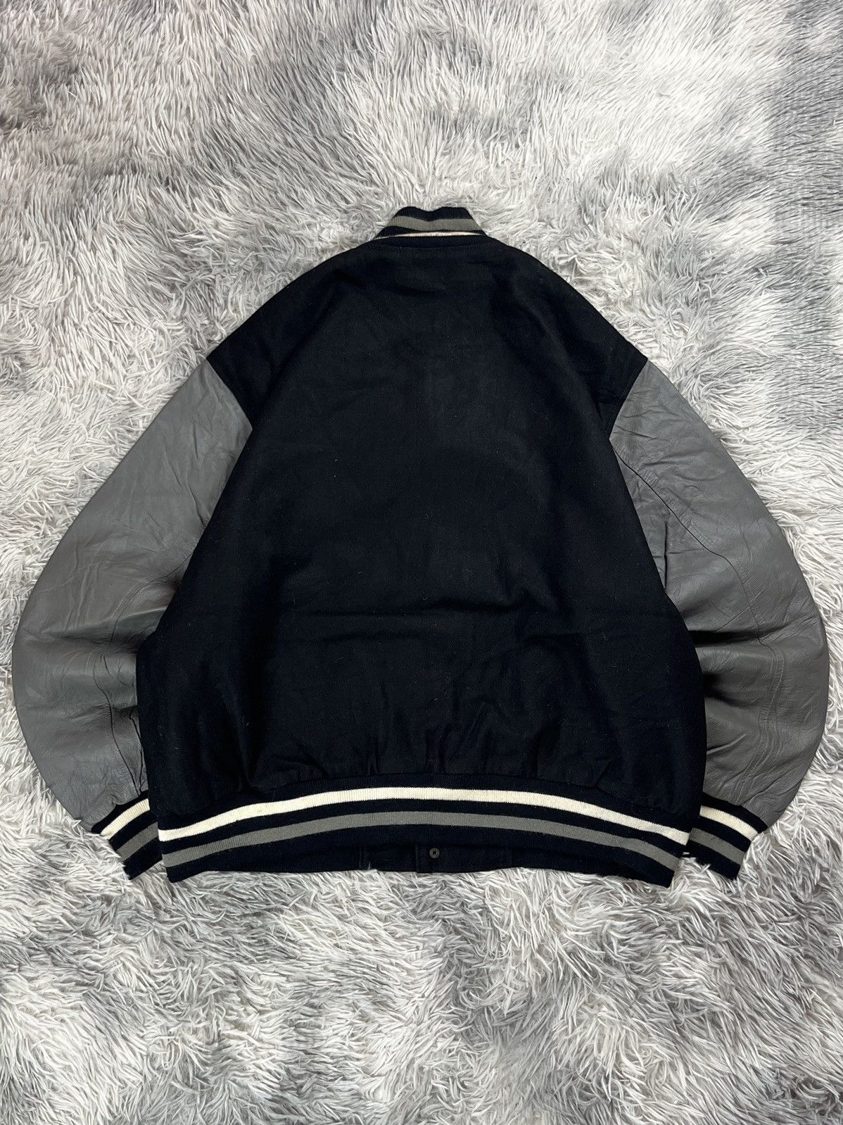 Vintage Vintage 90s joker varsity jacket Size US XL / EU 56 / 4 - 9 Thumbnail