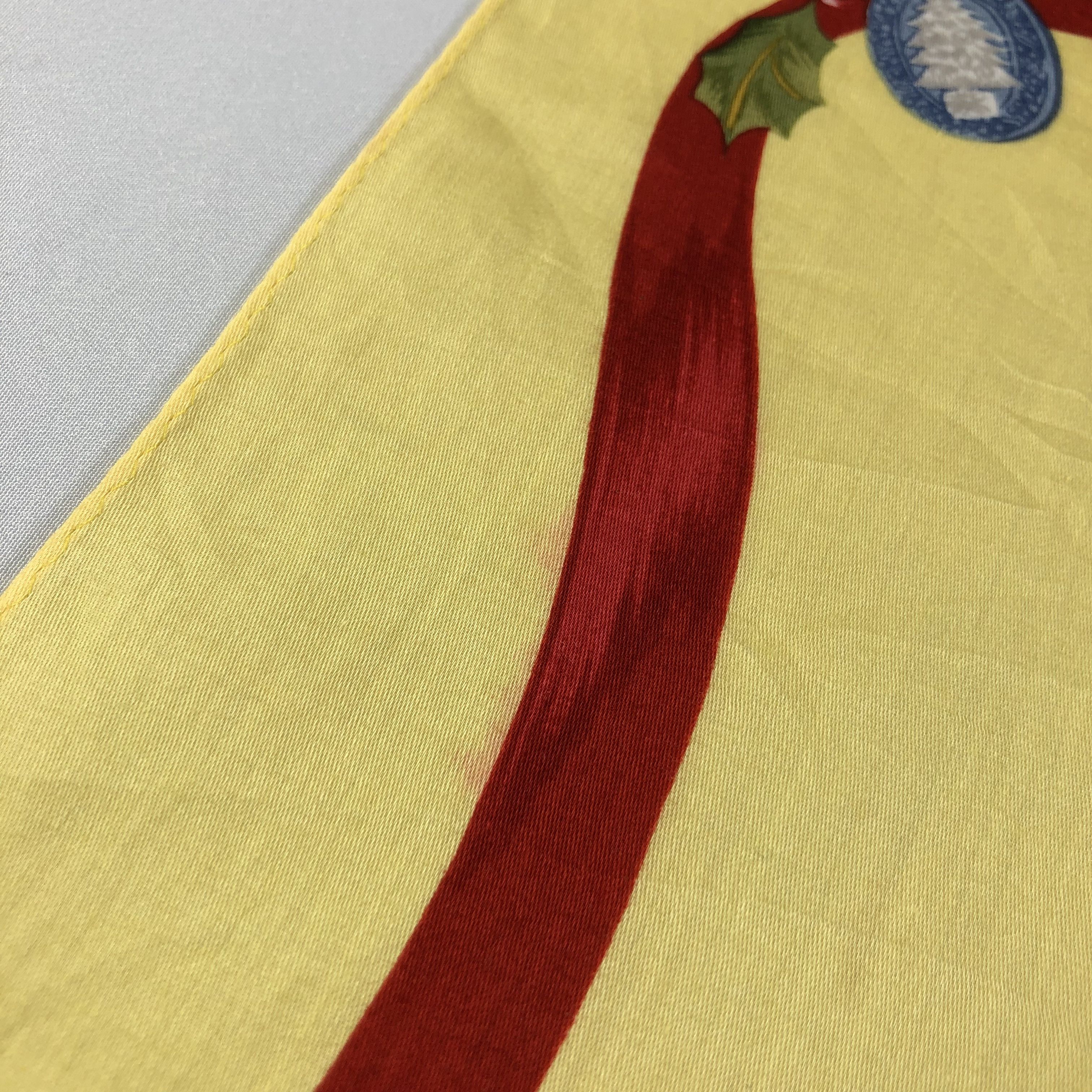 Vintage Wedgwood Handkerchief Neckerchief Bandana H2220 Size ONE SIZE - 8 Thumbnail