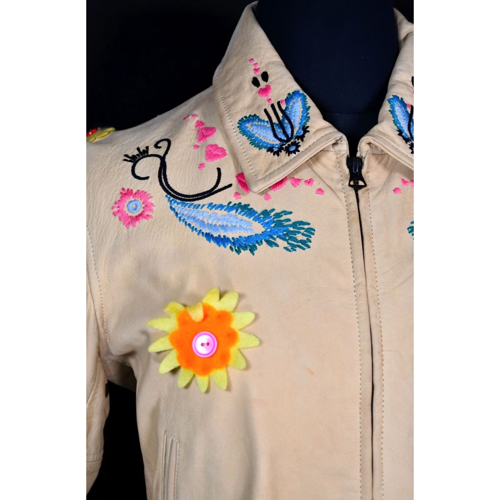 Levi's LVC Levi’s Vintage Clothing 1930's Leather Jacket Women's M Embroidered Beige Leather Jacket Womens M Size M / US 6-8 / IT 42-44 - 6 Thumbnail