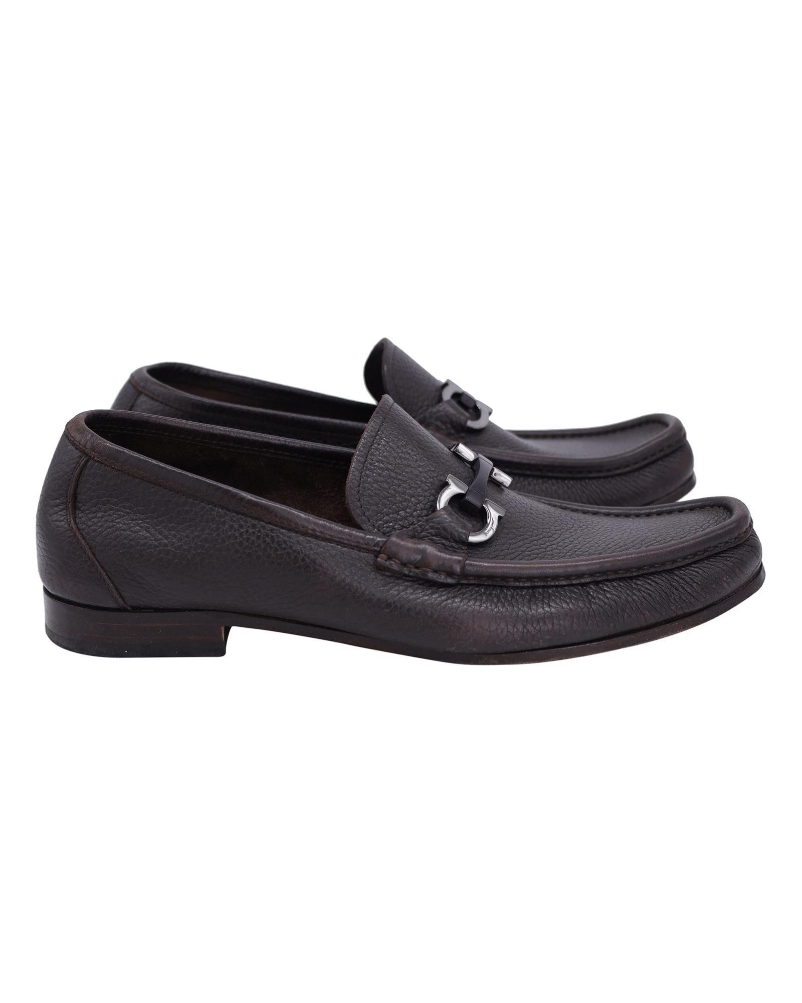 image of Salvatore Ferragamo Gancini-Detail Grandioso Loafers In Brown Leather, Men's (Size 8)