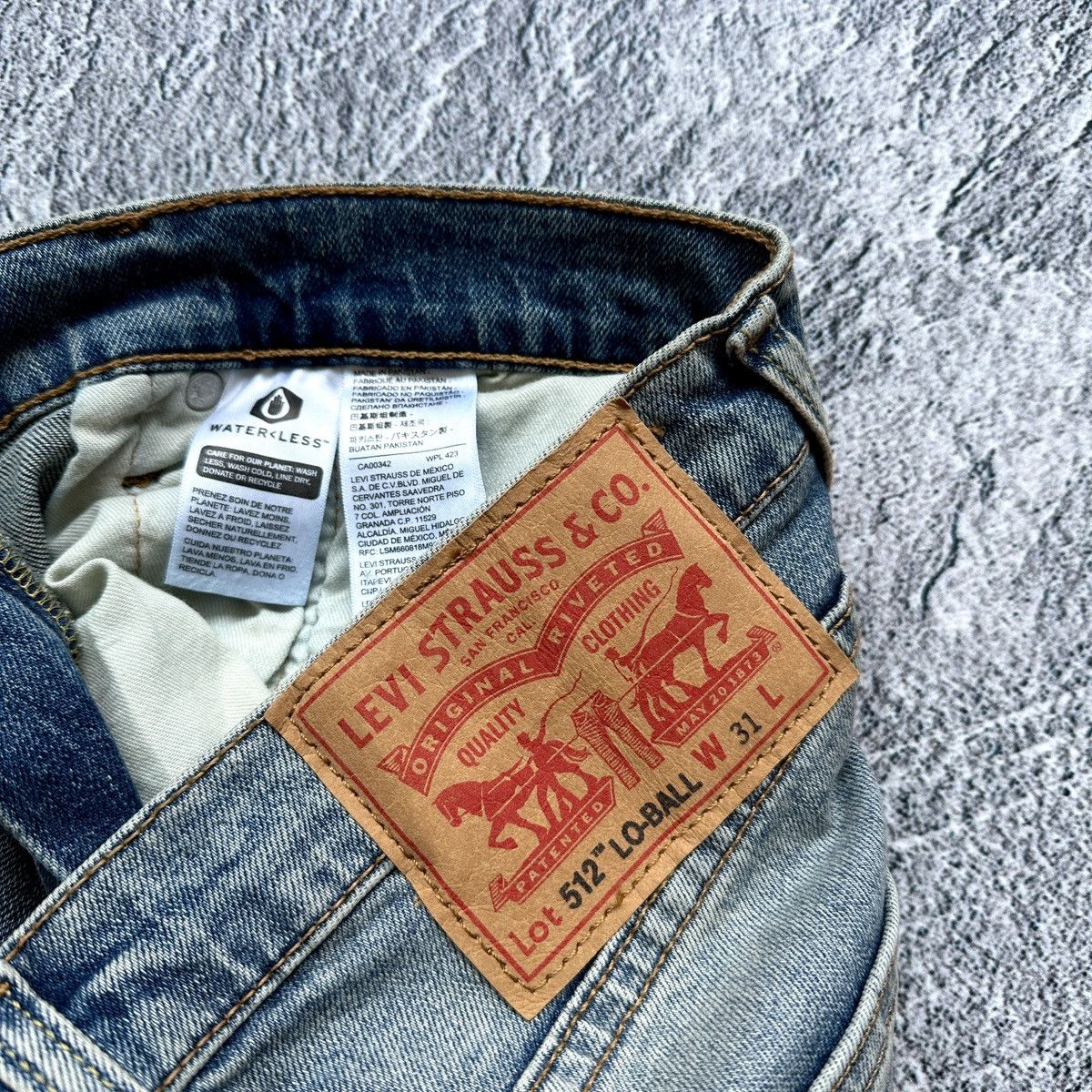 Levi's × Levi's Vintage Clothing Men’s Jeans Levi’s 512 Lo-Ball Blue Size: 31/32 Size US 31 - 11 Thumbnail