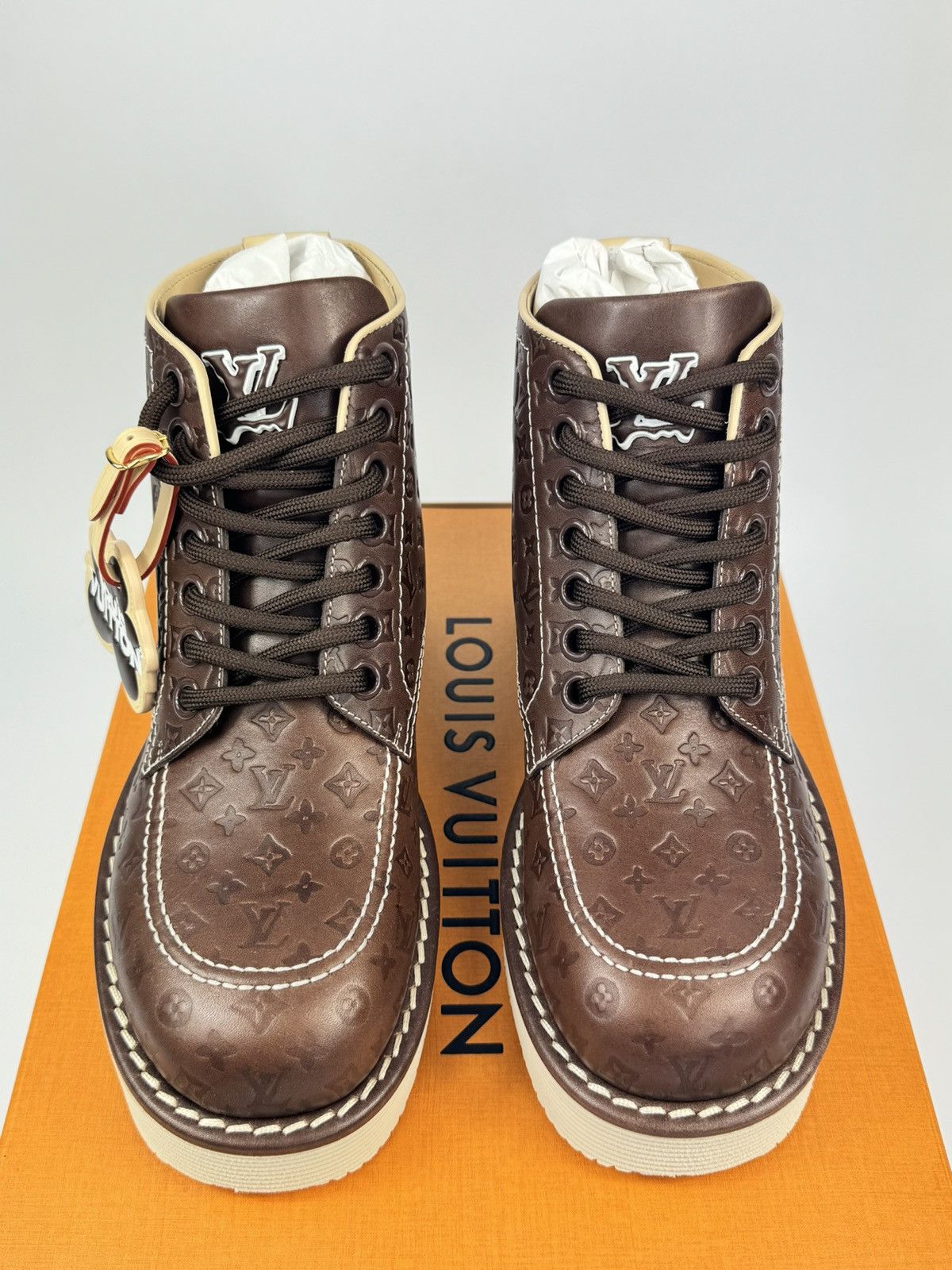 Louis Vuitton x TYLER THE CREATOR WAVES HIGH DERBIE MONOGRAM PRINT BOOTS Size US 6 / EU 39 - 3 Thumbnail