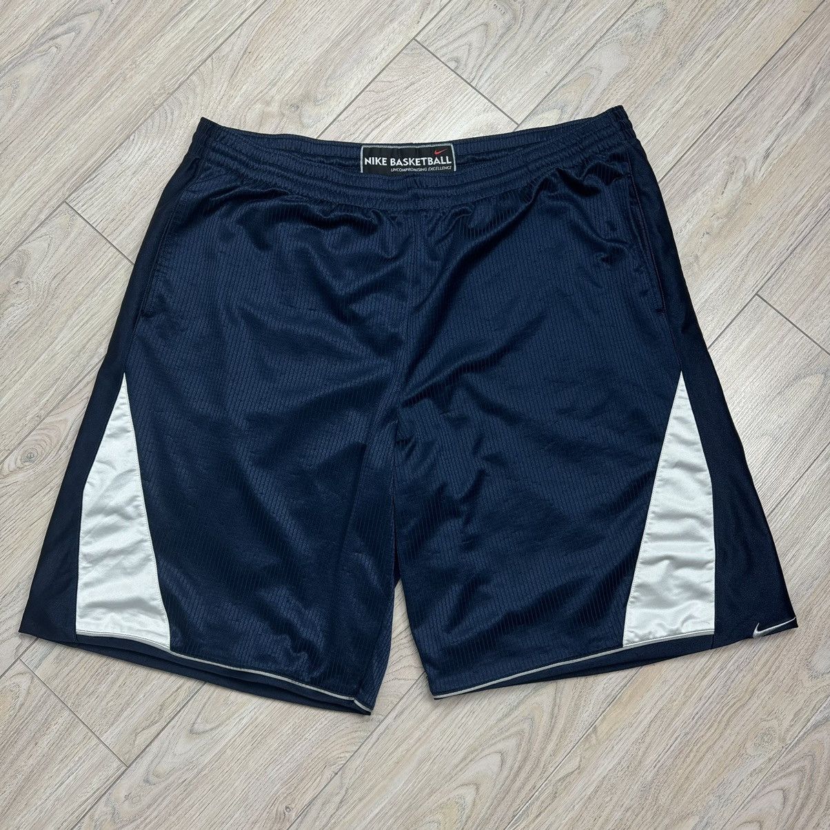Nike Vintage Y2K Nike Basketball Shorts Navy Size US 38 / EU 54 - 2 Thumbnail