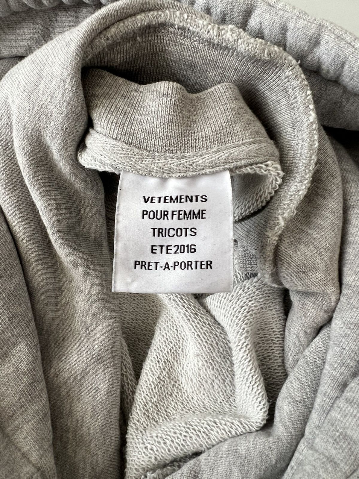 Vetements SS16 Vetements Champion Reversible Hoodie Size US S / EU 44-46 / 1 - 11 Thumbnail
