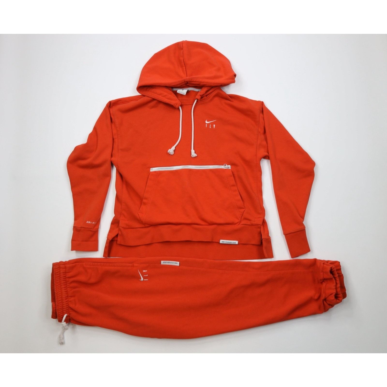 Nike Nike 2 Piece Fly Standard Issue Warm Up Suit Joggers Size M / US 6-8 / IT 42-44 - 1 Thumbnail