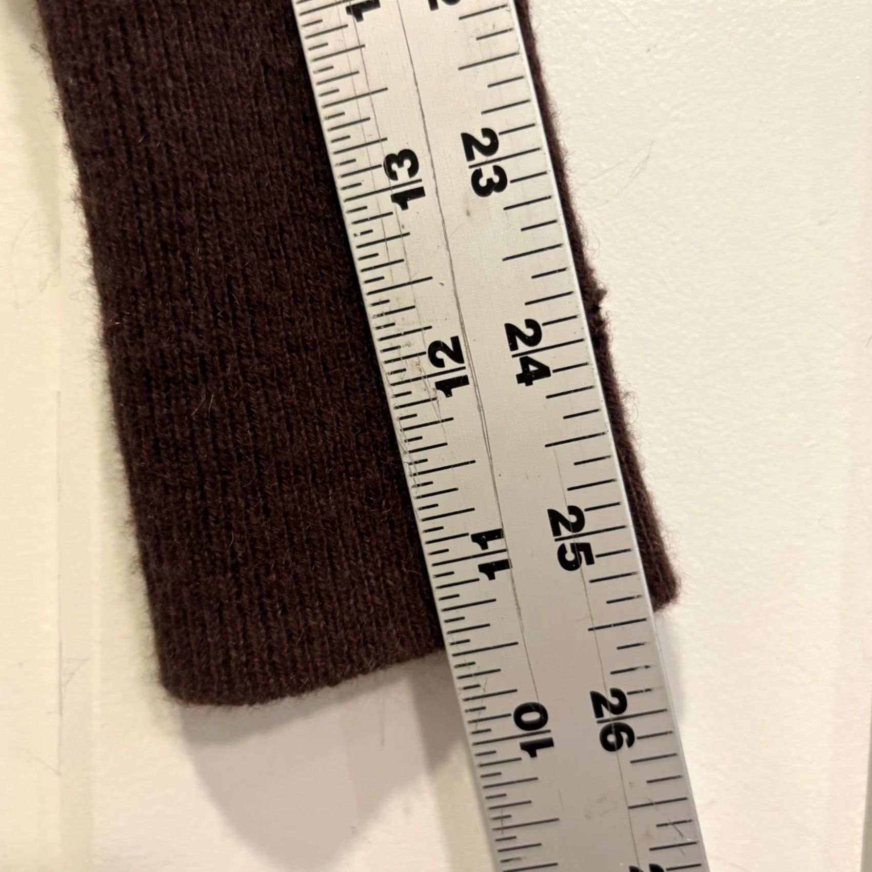 Vintage Maurices Fine Line Brown 100% Cashmere Henley Sweater Scoop Neck Womens Medium Size M / US 6-8 / IT 42-44 - 4 Thumbnail
