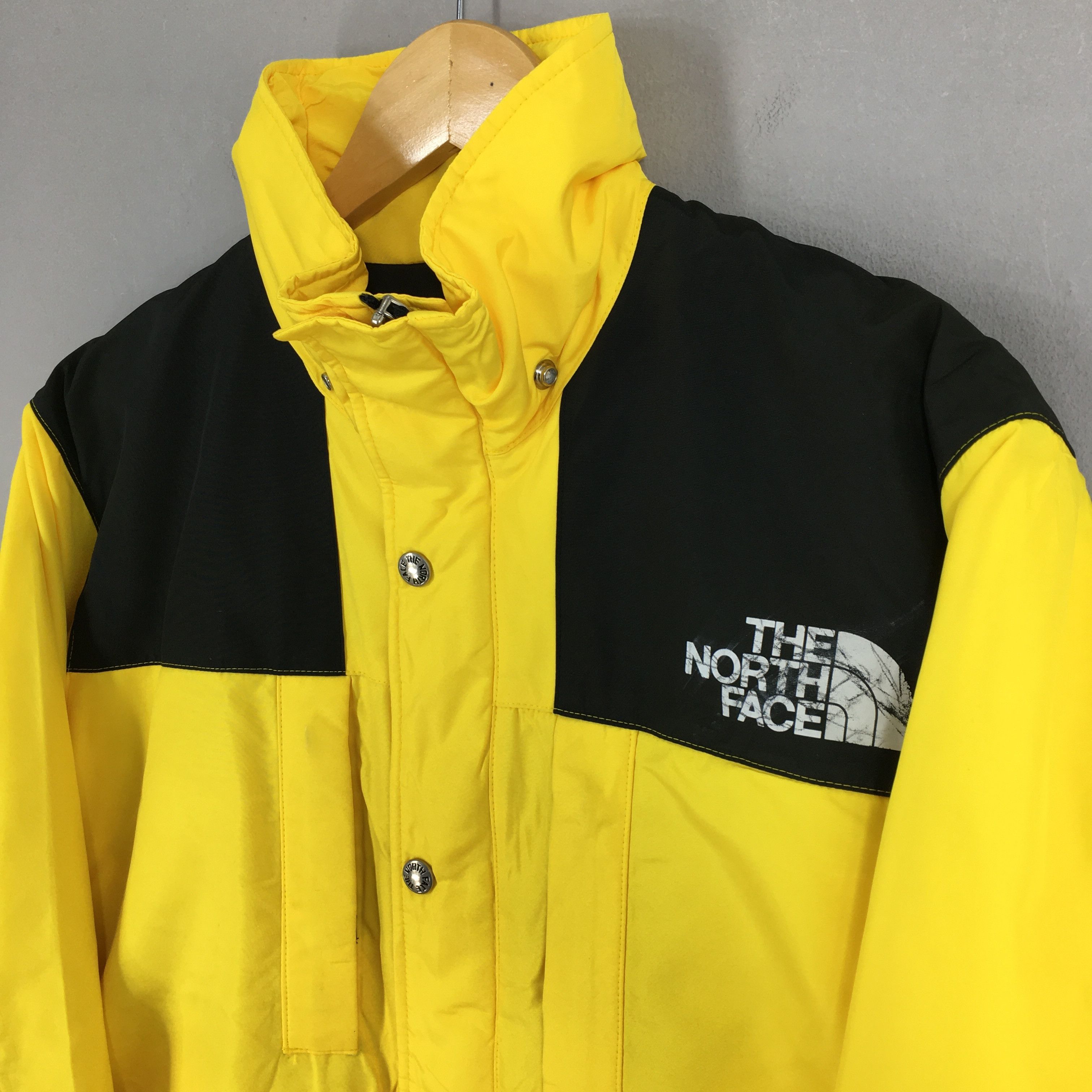 The North Face Vintage The North Face GoreTex Windbreaker Jacket Medium Size US M / EU 48-50 / 2 - 3 Thumbnail