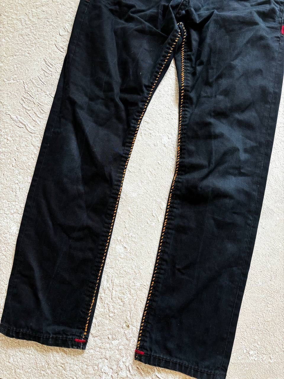 Japanese Brand Dirty pants Faded Crash denim thrashed y2k distressed jeans Size US 32 / EU 48 - 2 Thumbnail