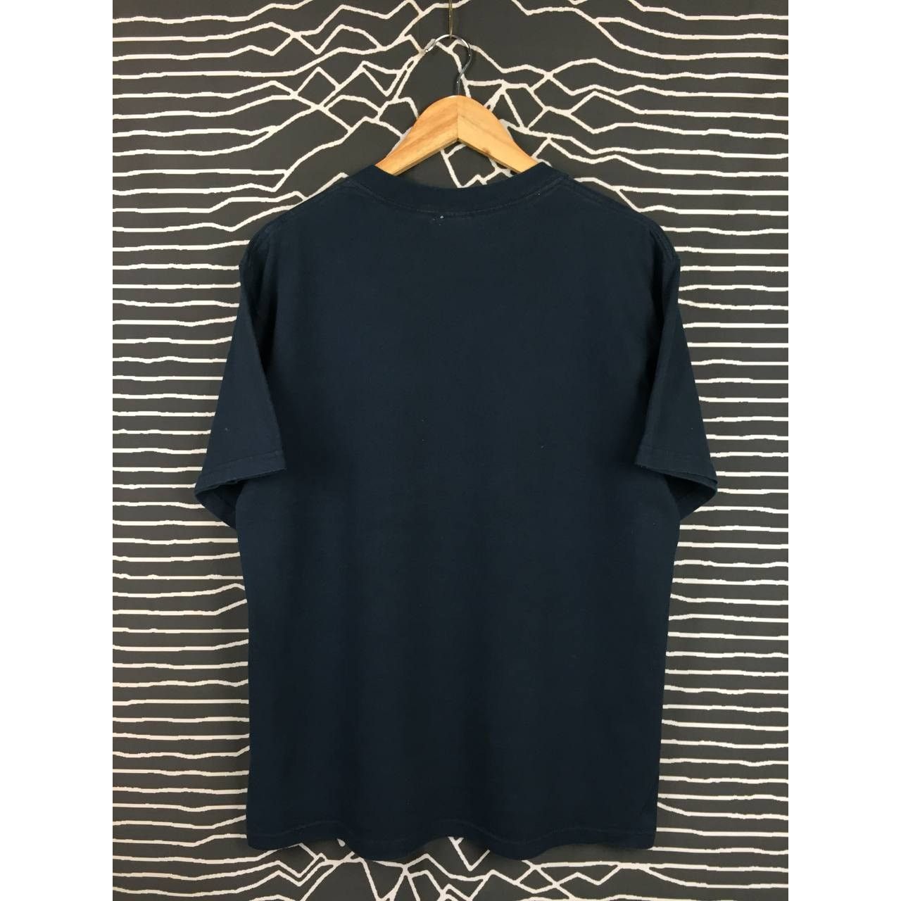 Mtv × Vintage Vtg 2006 The MTV Store MTV Music Television Big Logo Tee Size US L / EU 52-54 / 3 - 4 Thumbnail