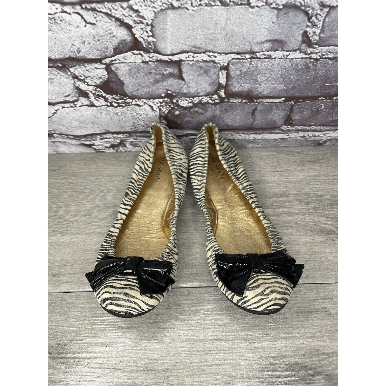 Kate Spade Kate Spade Zebra Print Ivory Black Stripe Patent Bow Ballet Size US 8 / IT 38 - 17 Thumbnail