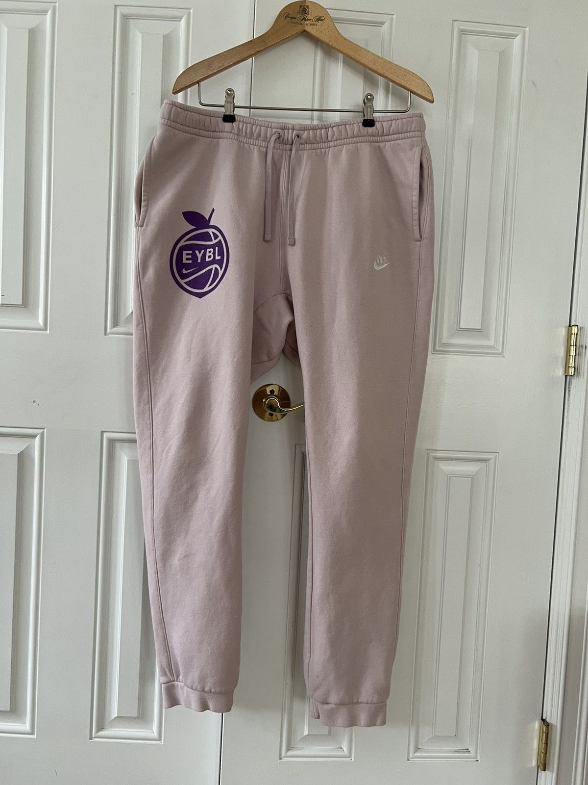 Nike Nike EYBL Peach Jam Player Exclusive 2018 joggers Size US 36 / EU 52 - 1 Thumbnail