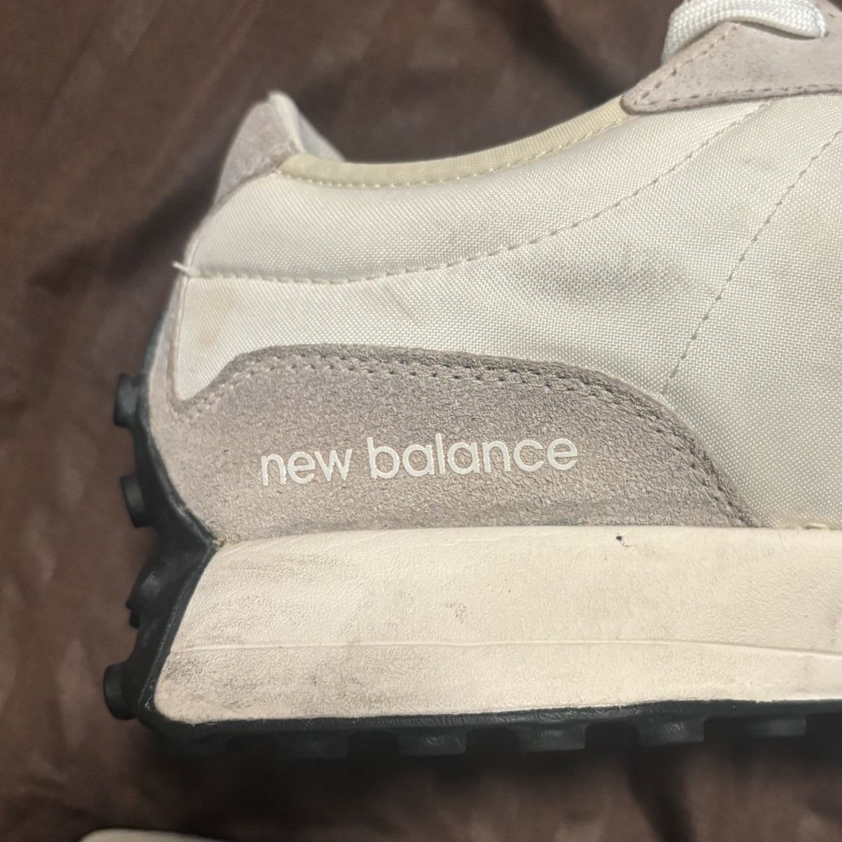 New Balance Men's New Balance 327 Sea Salt White Black Athletic 11.5 Size US 11.5 / EU 44-45 - 9 Thumbnail