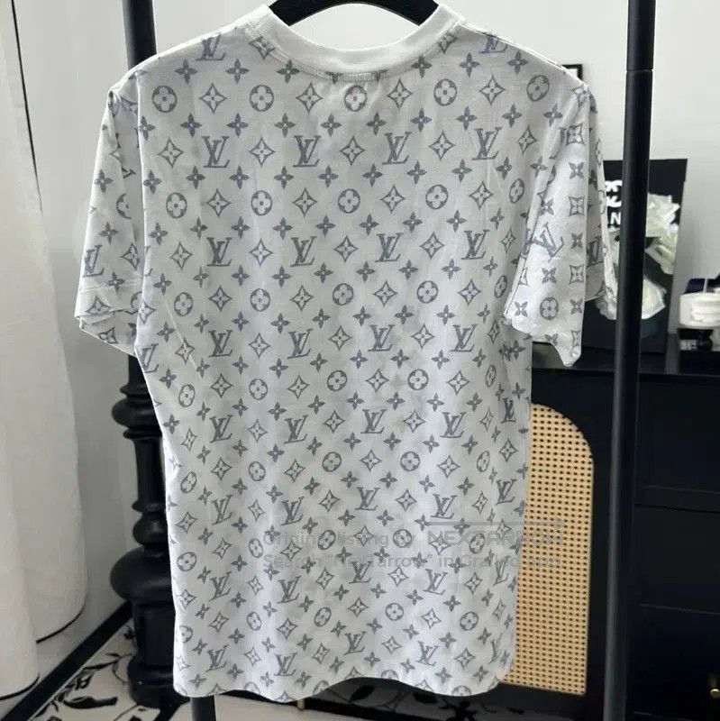 Louis Vuitton Louis Vuitton Summer White Cotton T. Size XS / US 0-2 / IT 36-38 - 2 Thumbnail