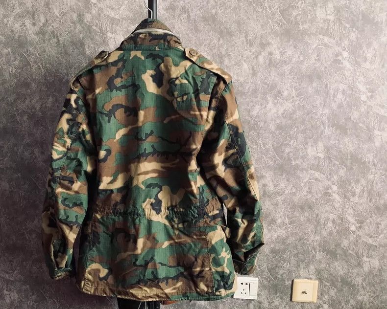TOYS McCOY TOYS McCoy m65 jacket John Lennon camouflage, embroidered Size US M / EU 48-50 / 2 - 2 Thumbnail