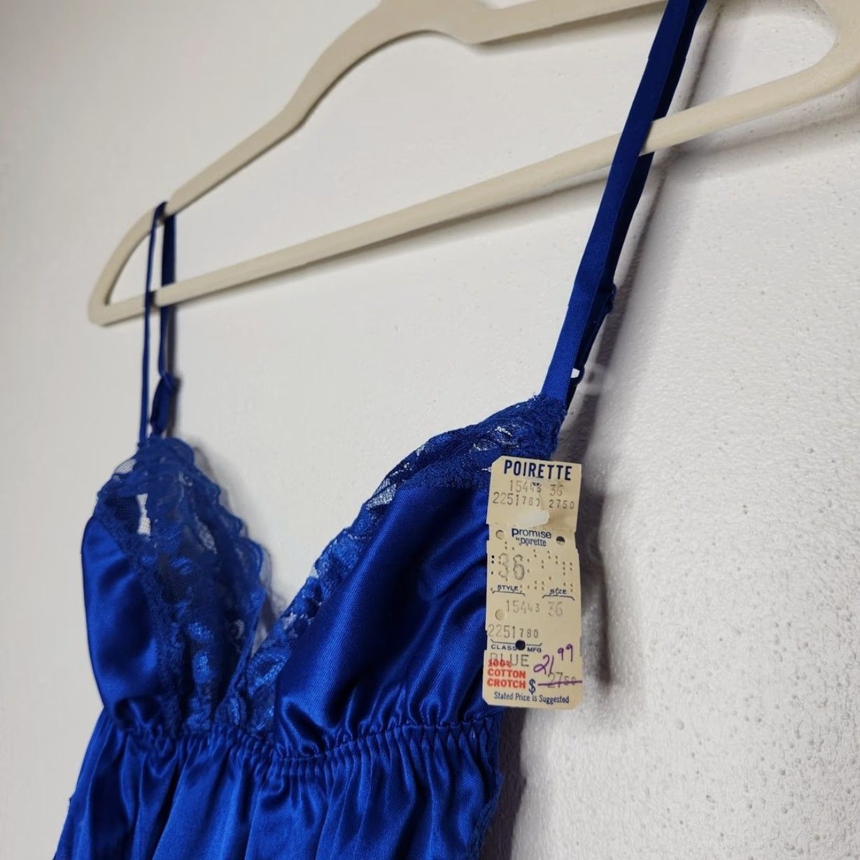 Vintage VINTAGE Poirette NWT Blue Lace Teddy Bodysuit Cami Union Label Dolores Poirette One Piece Women 36 Blue Teddy NWT Vintage Size XS / US 0-2 / IT 36-38 - 4 Thumbnail