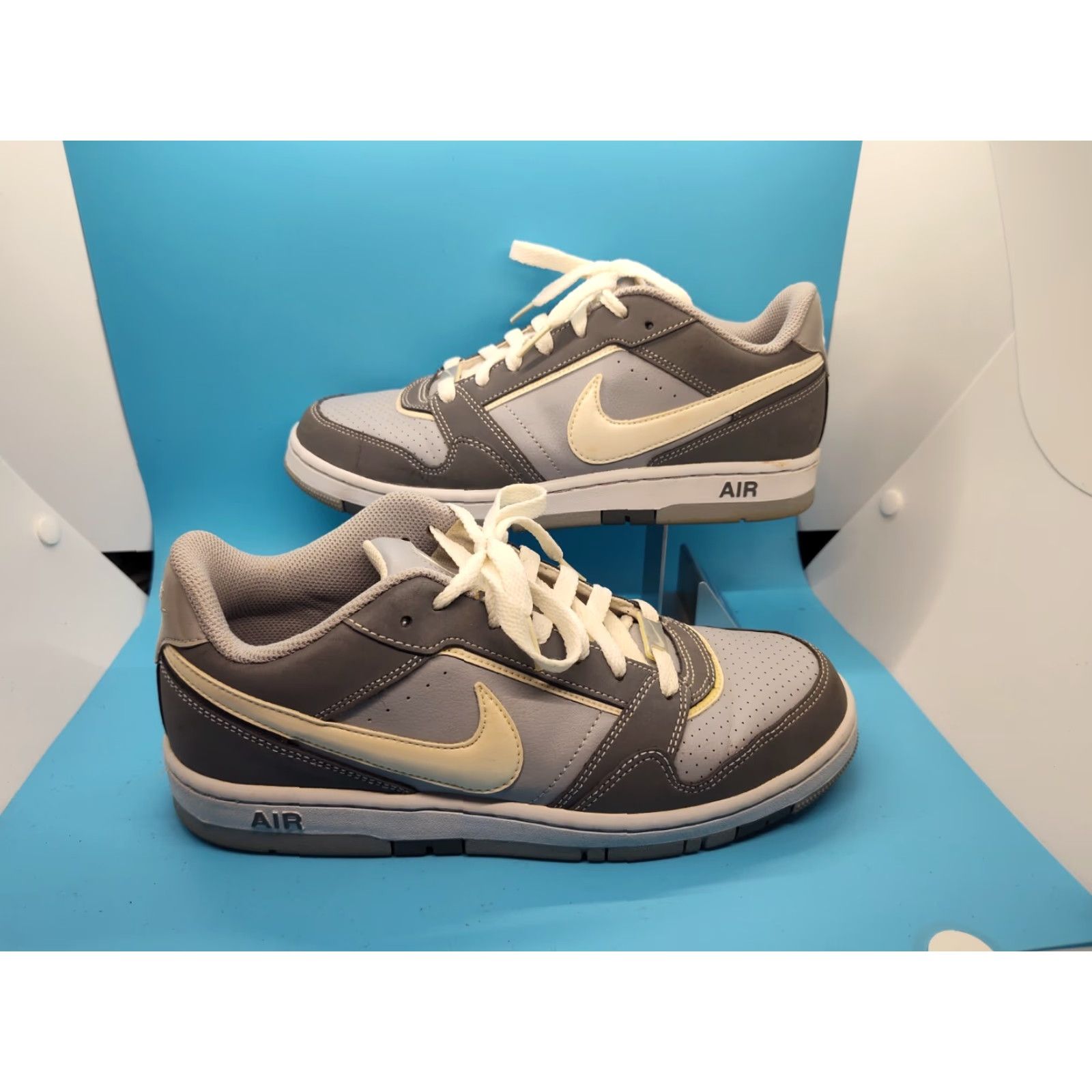Nike Nike Air Prestige III 386114-013 Mens Low Top Sneakers Shoes Size 8 Gray 2010 Size US M / EU 48-50 / 2 - 2 Thumbnail