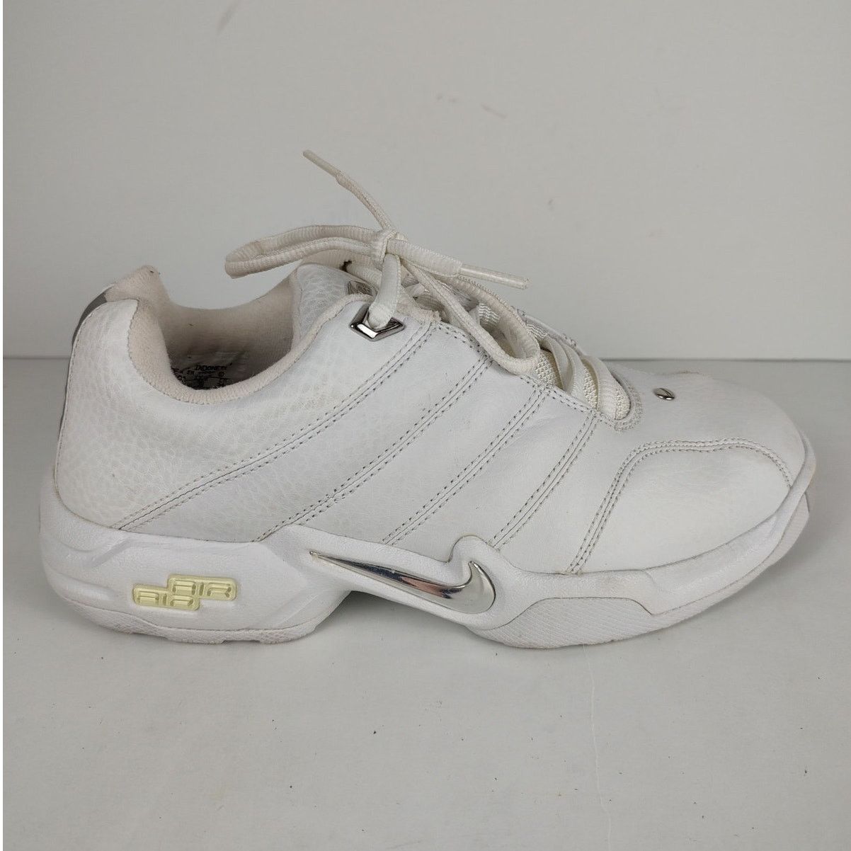 Nike VTG Y2K Nike Air PT One streetwear retro shoes womens 7 Size US 7 / IT 37 - 1 Thumbnail