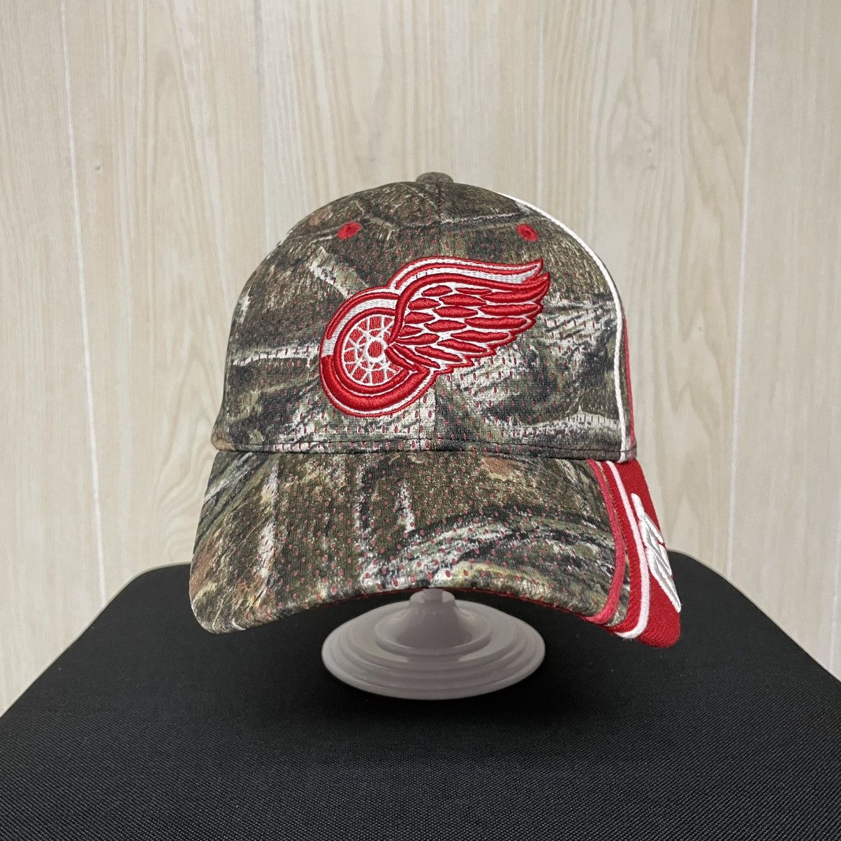 NHL × Zephyr Detroit Red Wings NHL Zephyr Camo Fitted Hat Cap Size M/L Size ONE SIZE - 1 Thumbnail