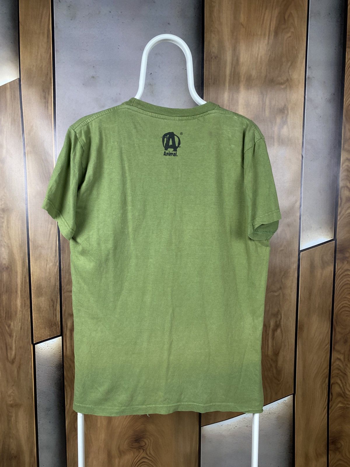 Band Tees 🪲Vintage 00s T-Shirt Animal Gym Powerlifter Bodybuilder Tee🪲 Size US M / EU 48-50 / 2 - 7 Thumbnail