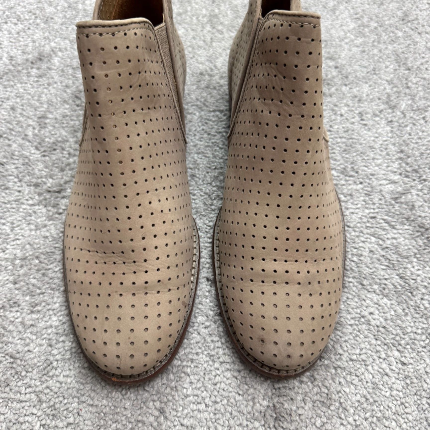 Vintage L.L. Bean Perforated Suede Leather Chealse Ankle Boots Womens 6.5 Gray Pull On Size US 6.5 / IT 36.5 - 4 Thumbnail