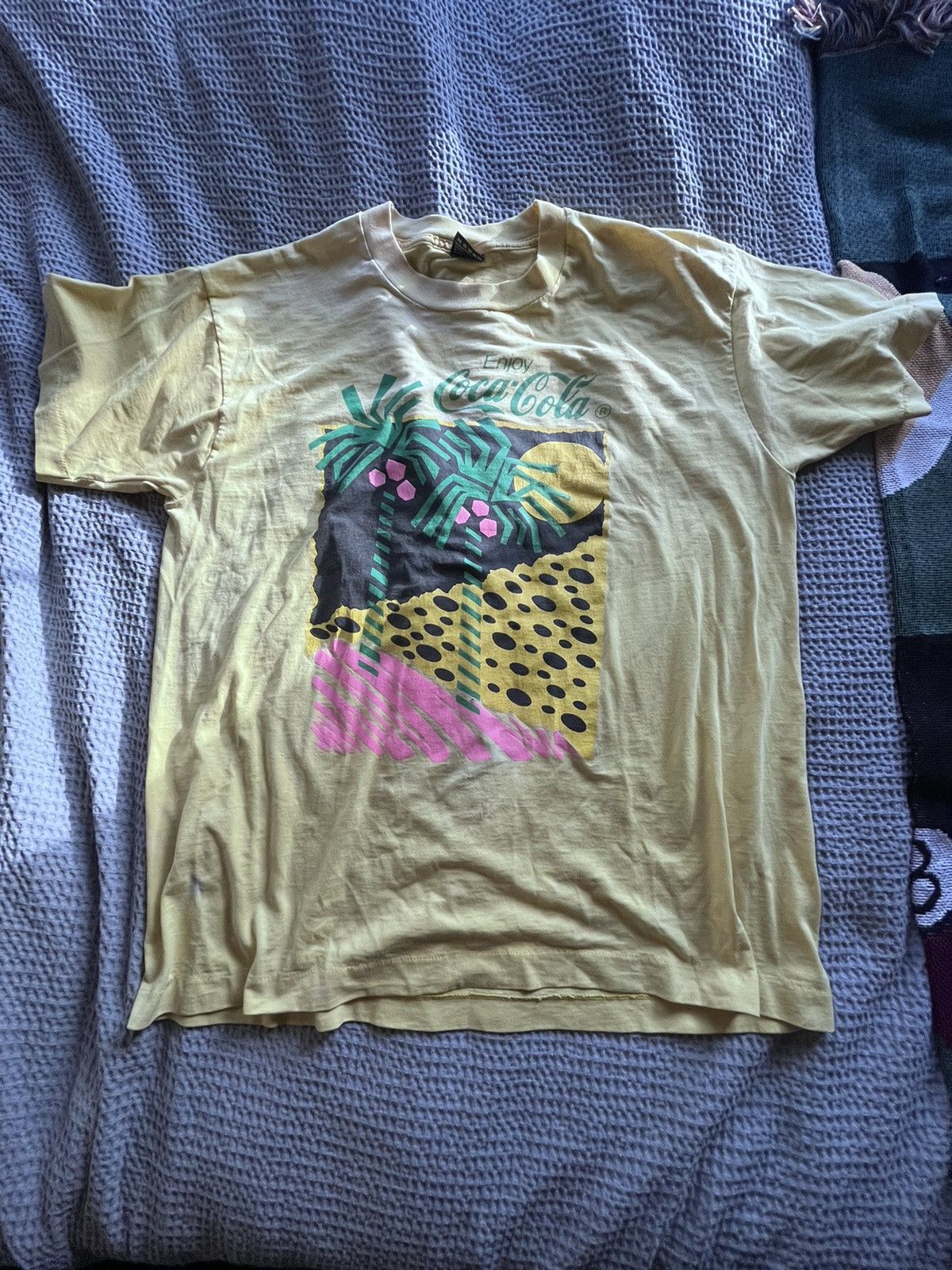 Vintage Vintage Coca Cola Tee Size US XL / EU 56 / 4 - 1 Thumbnail