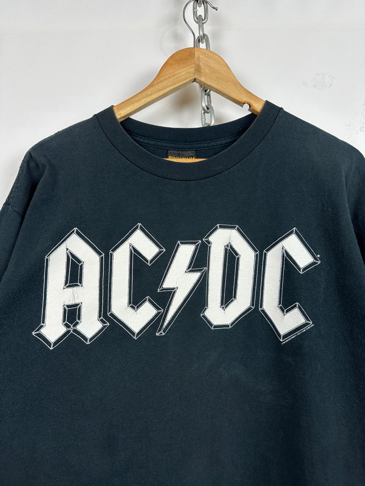 Band Tees 1996 Vintage AC/DC Ballbreaker Brockum World Tour T-Shirt Size US L / EU 52-54 / 3 - 15 Thumbnail