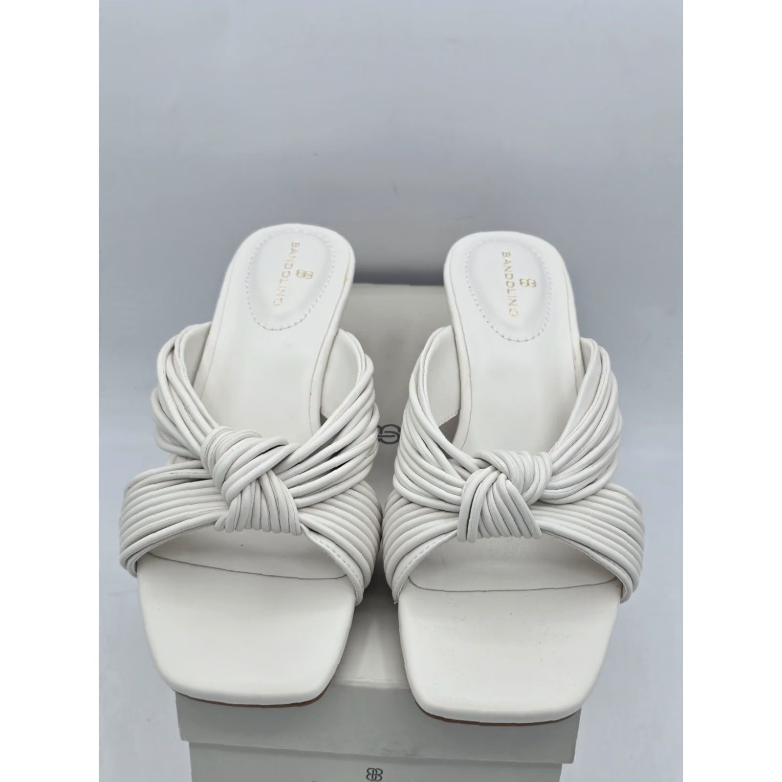 Vintage Bandolino SASSIER 3 Wedge Sandal | White Ivory 150 Sz 8.5 M | Bandolino Women's Sandal | White Size US 9 / IT 39 - 4 Thumbnail
