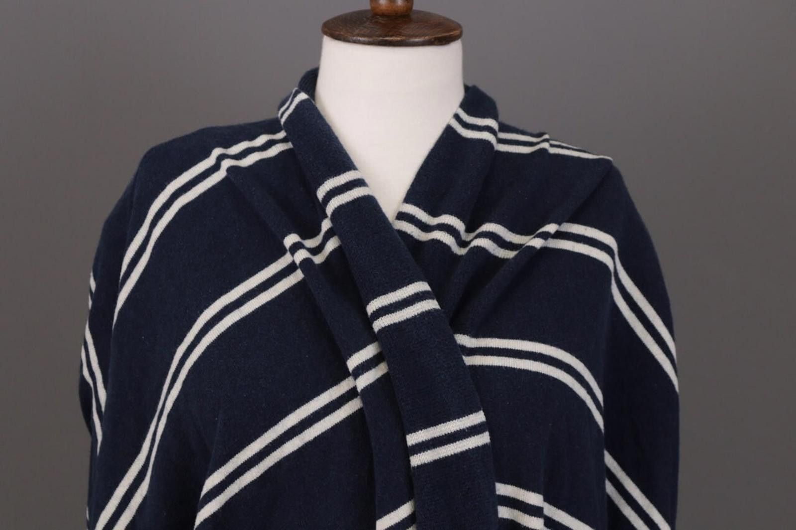Lauren Ralph Lauren Lauren Ralph Lauren Blue Striped Silk Sweater Size S Size S / US 4 / IT 40 - 2 Thumbnail