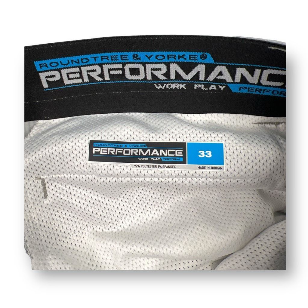 Roundtree & Yorke Roundtree & Yorke Performance Straight Fit Flat Front Shorts Size US 33 - 3 Thumbnail