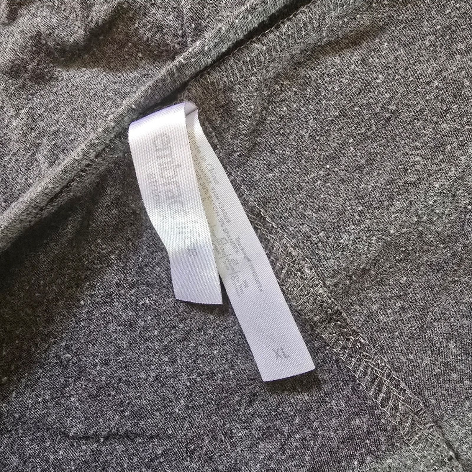 Other Grey Embrace Life Vneck Short Sleeve Size XL / US 12-14 / IT 48-50 - 3 Thumbnail