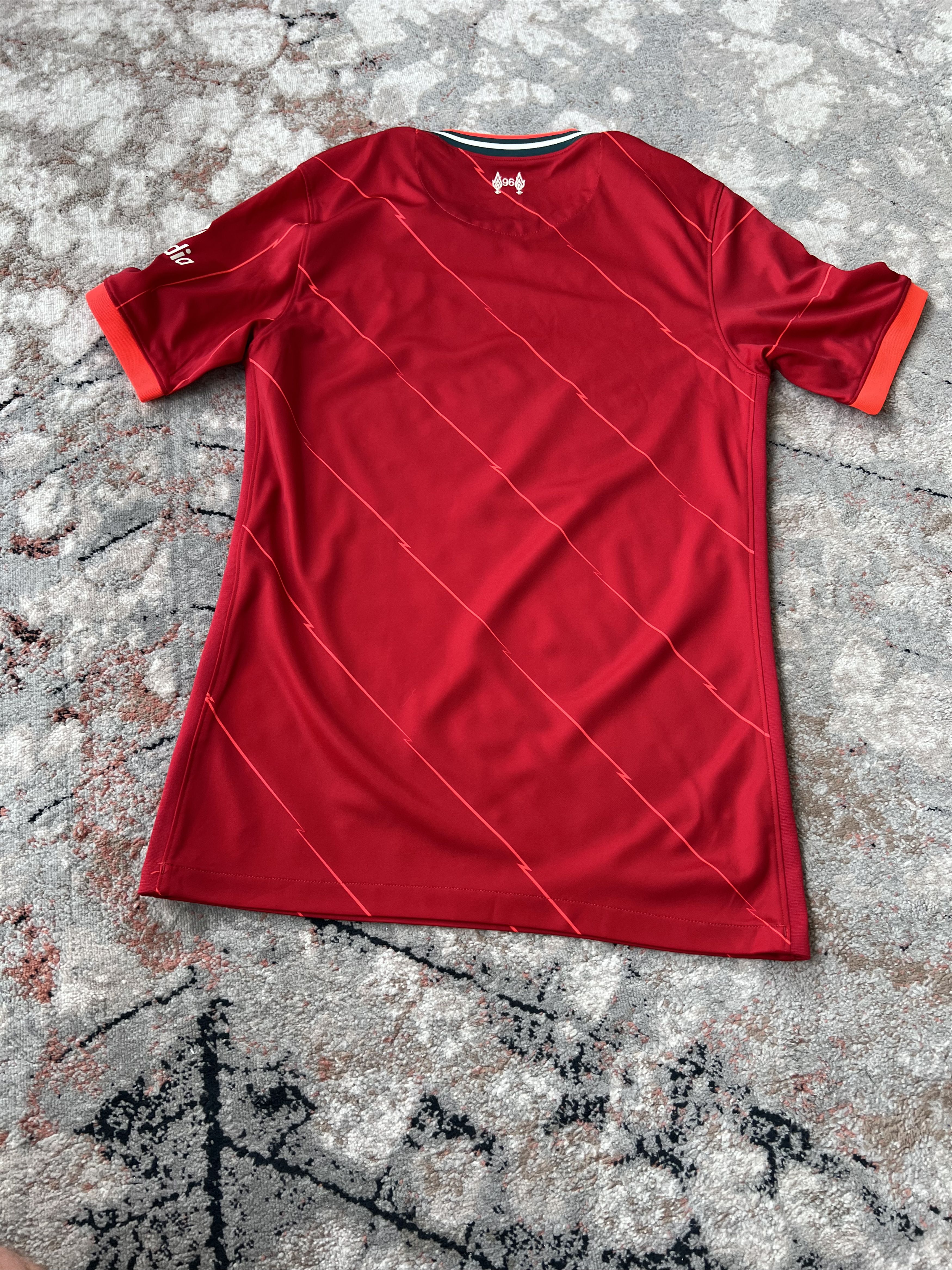 Nike Nike Liverpool Football Jersey Size US S / EU 44-46 / 1 - 2 Thumbnail