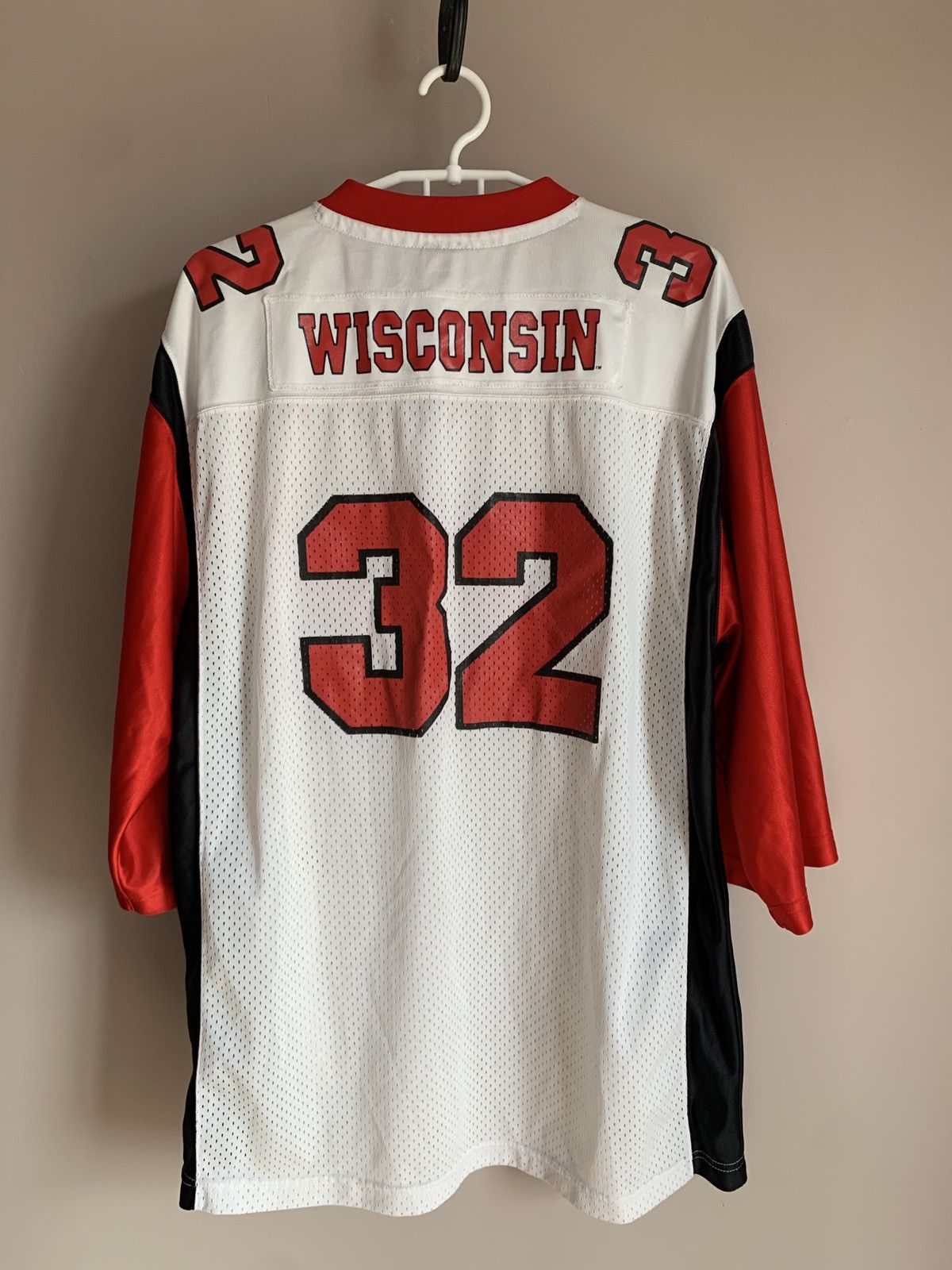 Starter Wisconsin Badgers Starter Vintage Tee Shirt Size L Size US L / EU 52-54 / 3 - 2 Thumbnail