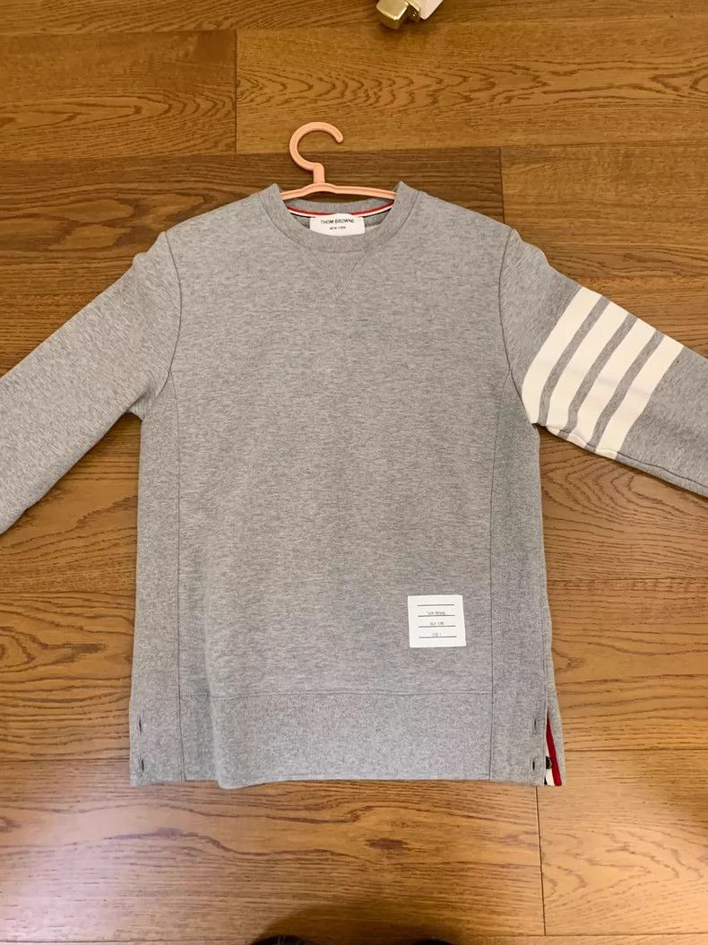Thom Browne Thom browne Gray classic sweatshirt 2503-Nextarrow Size US S / EU 44-46 / 1 - 1 Thumbnail